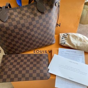 Louis Vuitton Neverfull MM